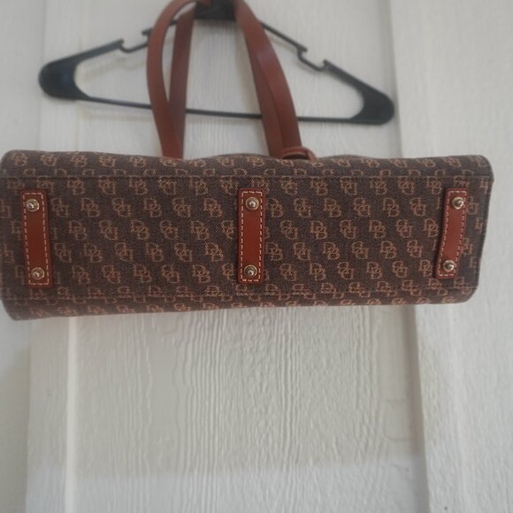 Classic Vintage Dooney & Bourke Monogram Tote - Excellent Condition! - Picture 12 of 16